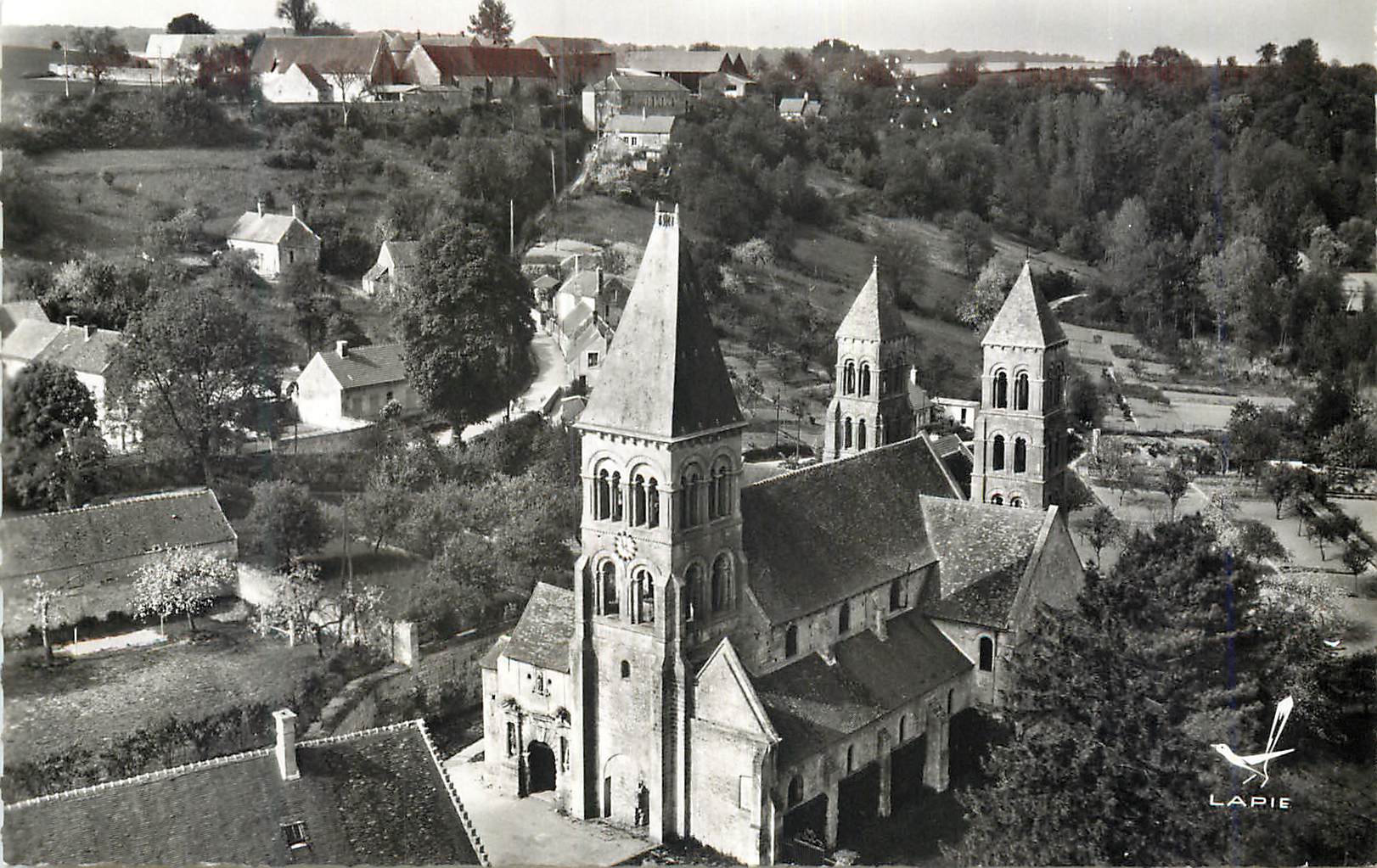 Morienville (Oise) — L'Abbaye — Édition Lapie - Recto