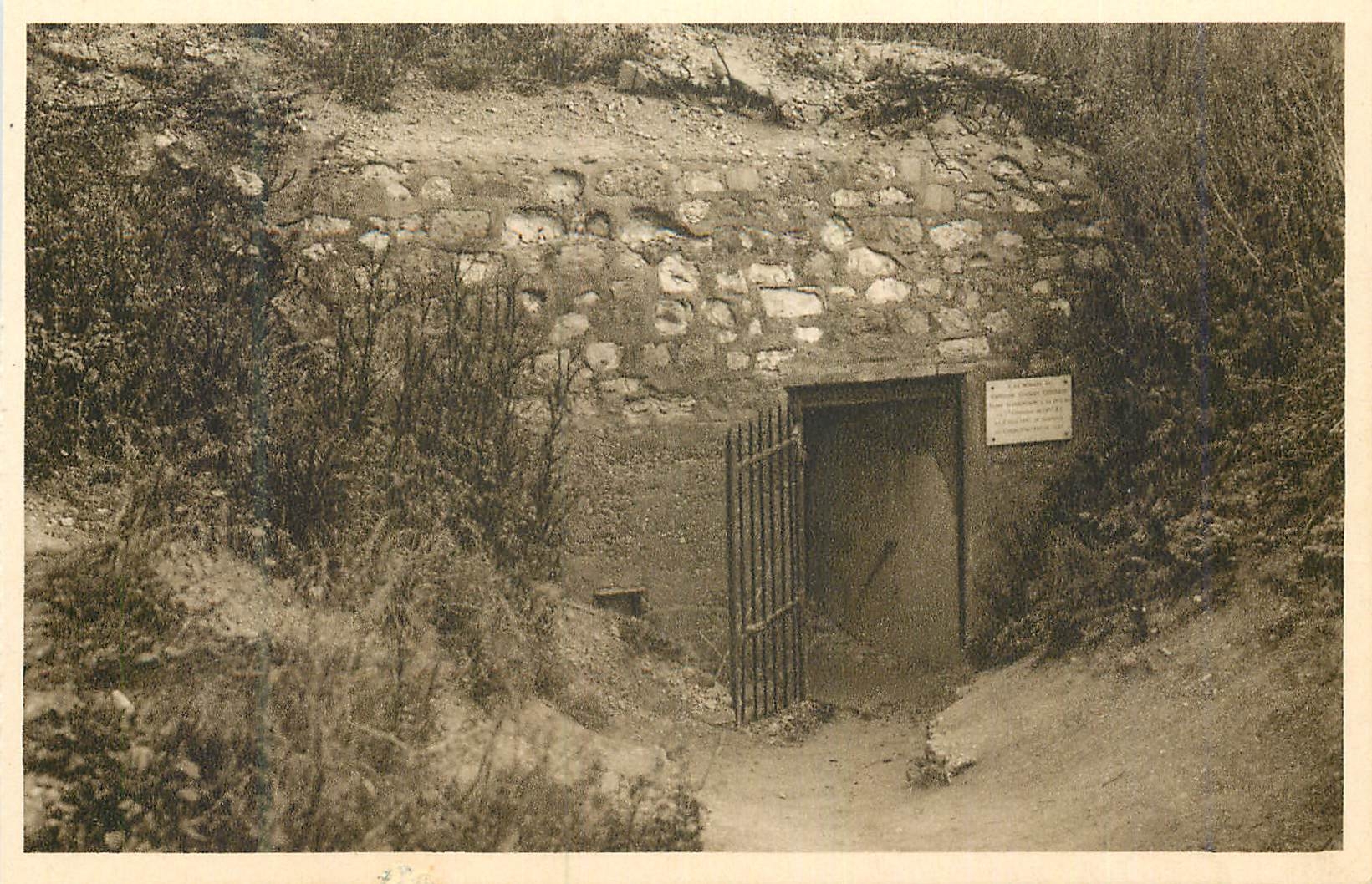 CPA Fort de Vaux la Porte d'Entree des Visiteurs Militaria