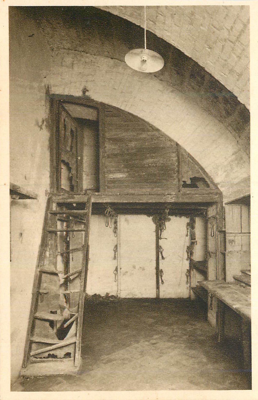 Fort de Vaux — L'Infirmérie et la Salle d'opérations — Les Éditions Lorraines - Verdun