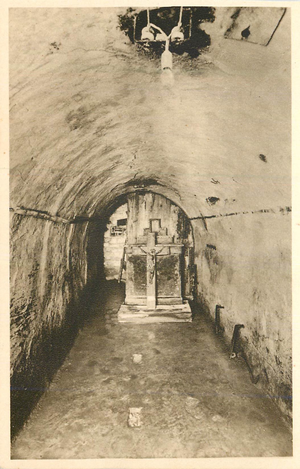 CPA Fort de Vaux la Chapelle dans une Galerie du Fort Militaria