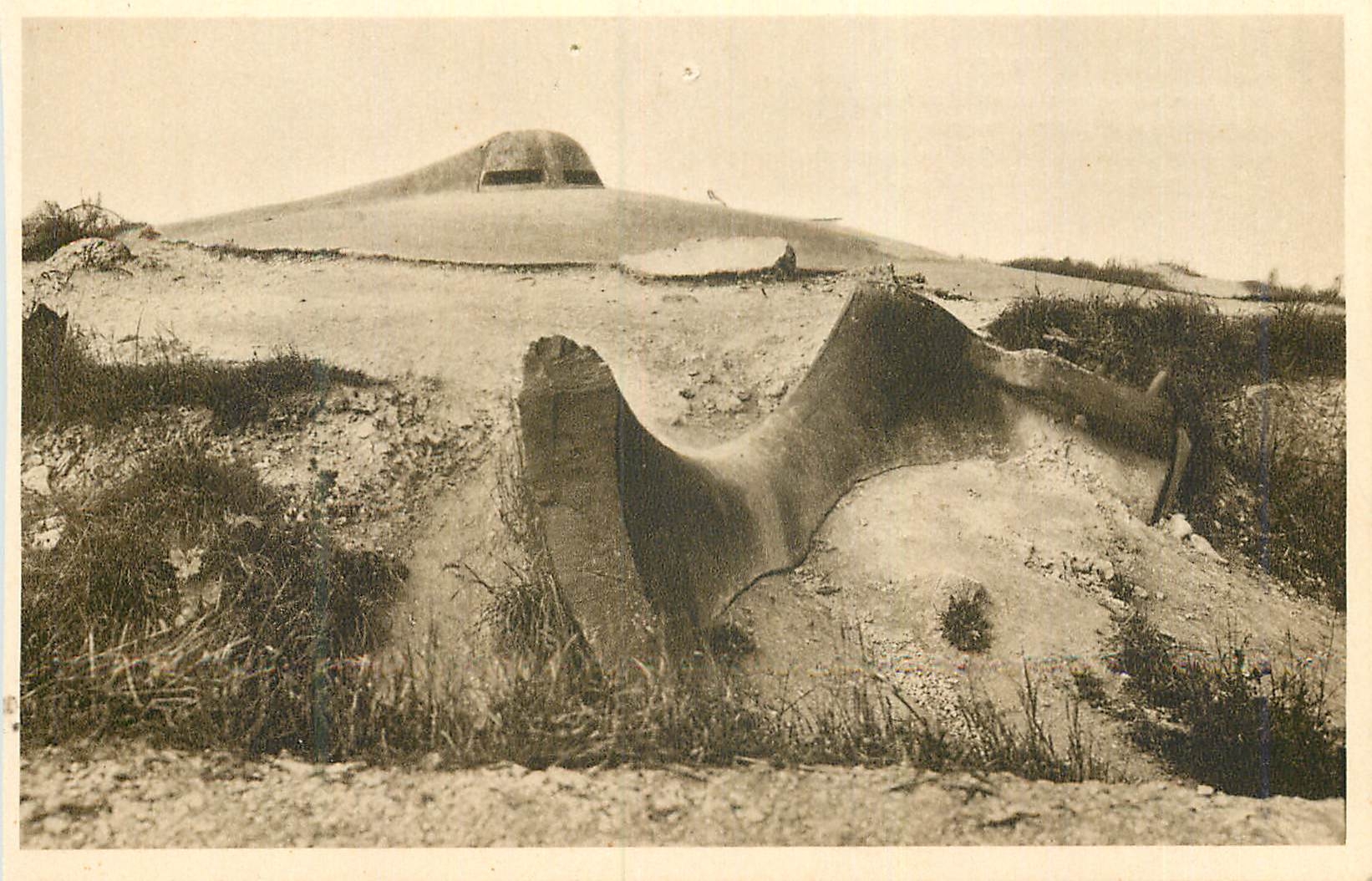 Fort de Vaux — Observatoire d'Artillerie et débris d'une tourelle de 75 détruite par explosion d'un dépôt de détonateurs allemands — Éditions Lorraines Verdun