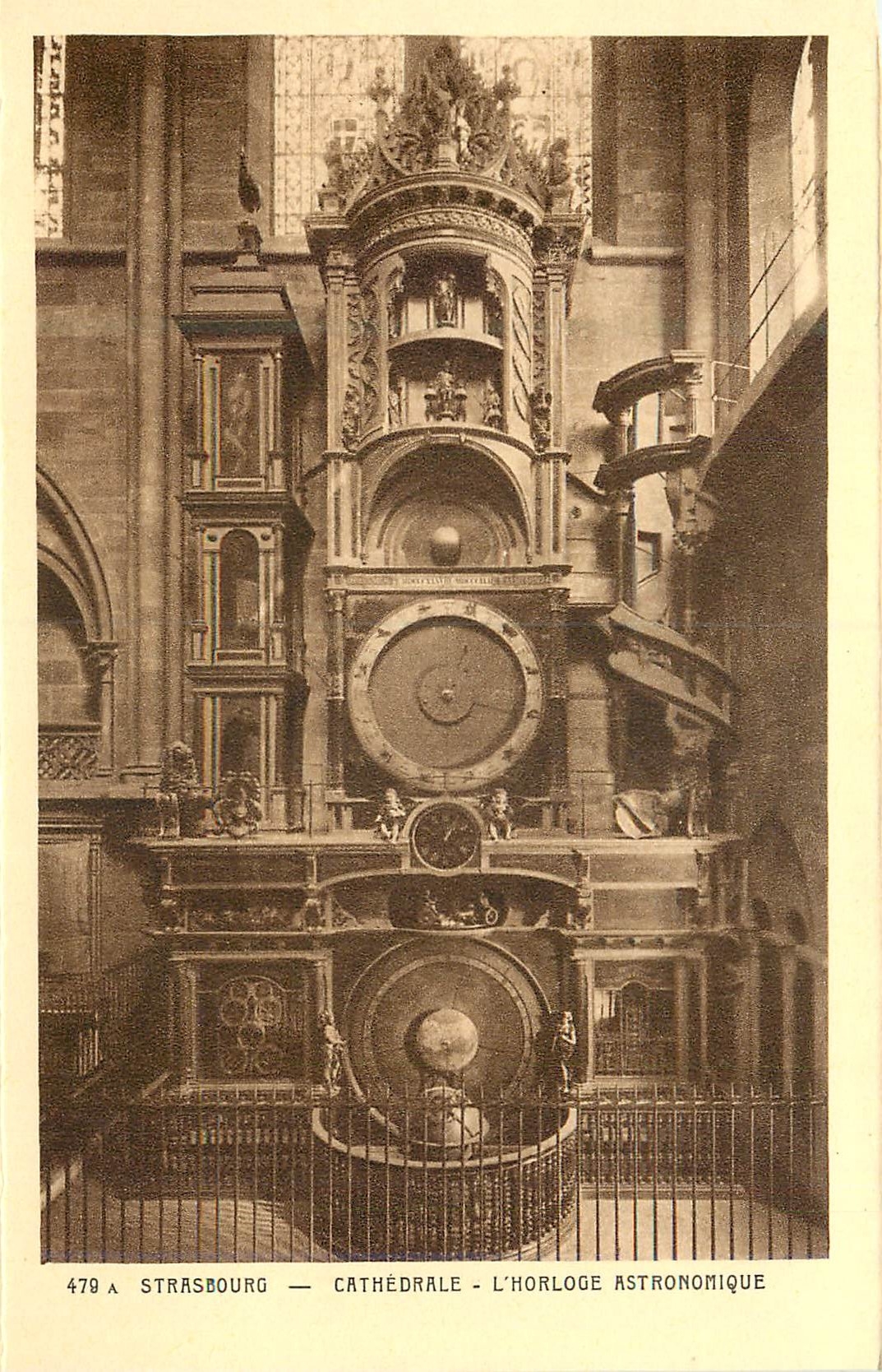 CPA Strasbourg Cathedrale l'Horloge Astromique