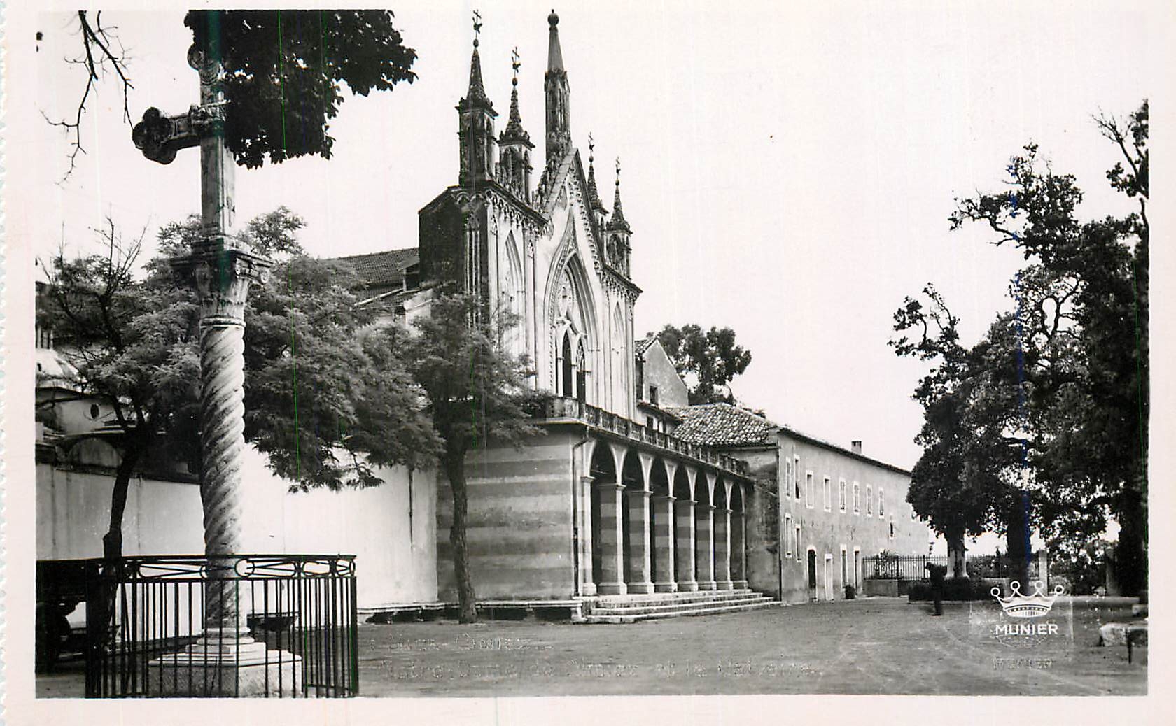 CPM Nice Cimiez Notre Dame de Cimiez et le Calvaire