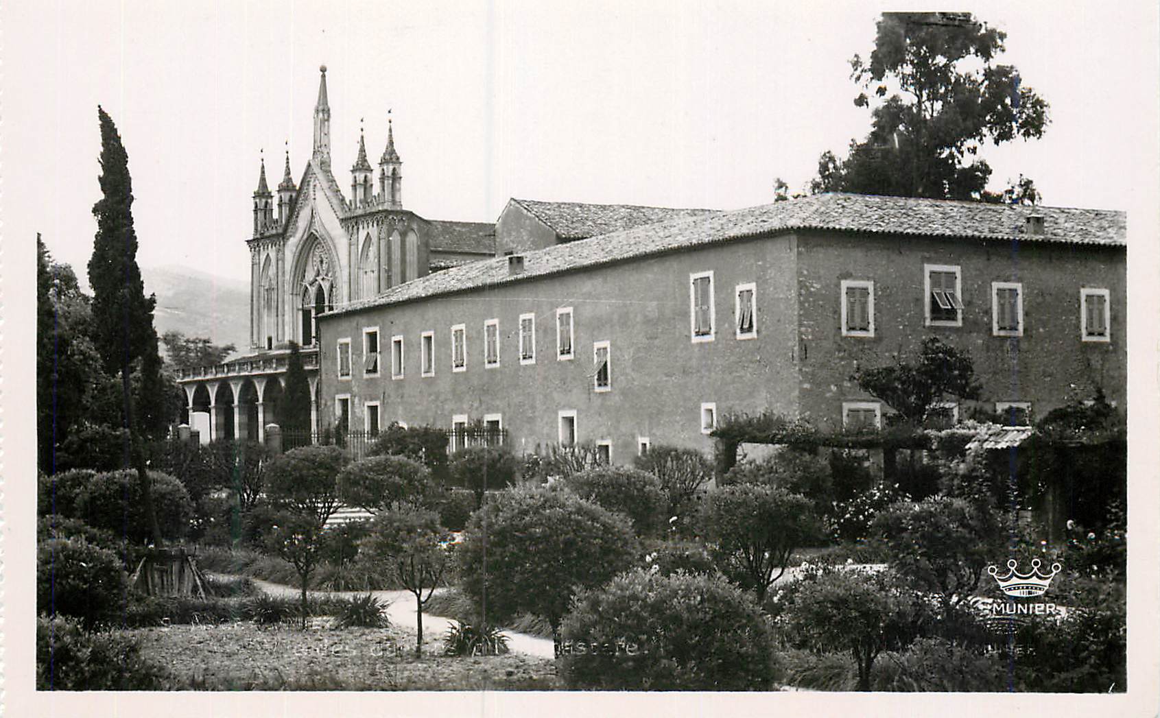 CPM Nice Cimiez Vue des Jardins du Monastere