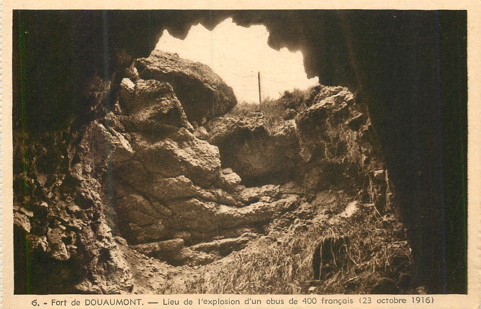 Fort de Douaumont — Lieu de l'explosion d'un obus de 400 français (23 octobre 1916)