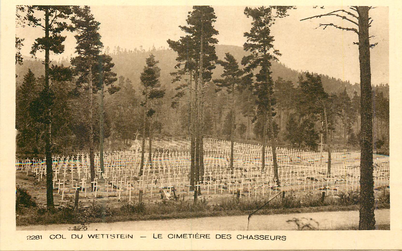CPA Col du Wettstein Le Cimetiere des Chasseurs Militaria