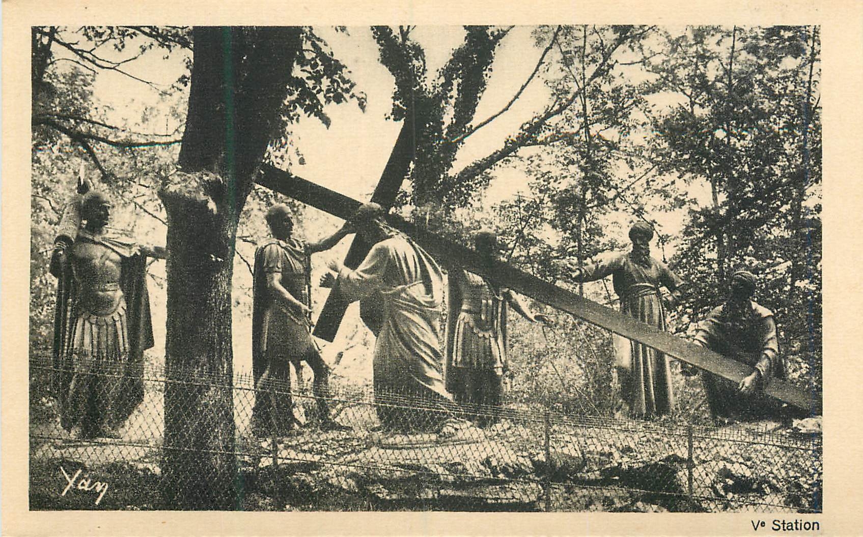 CPA Ve Station Simon le cyreneen Aide Jesus a Porter sa Croix Lourdes