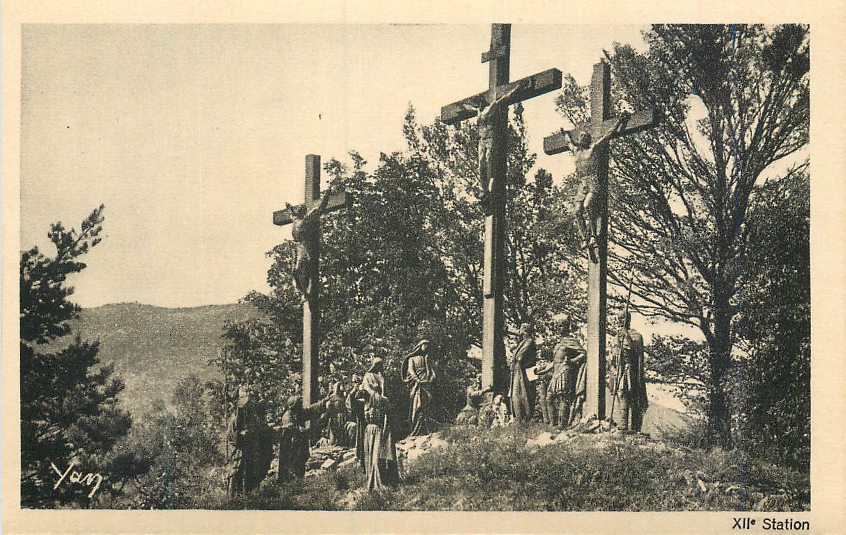 CPA XIIe Station Jesus Meurt sur la Croix Lourdes