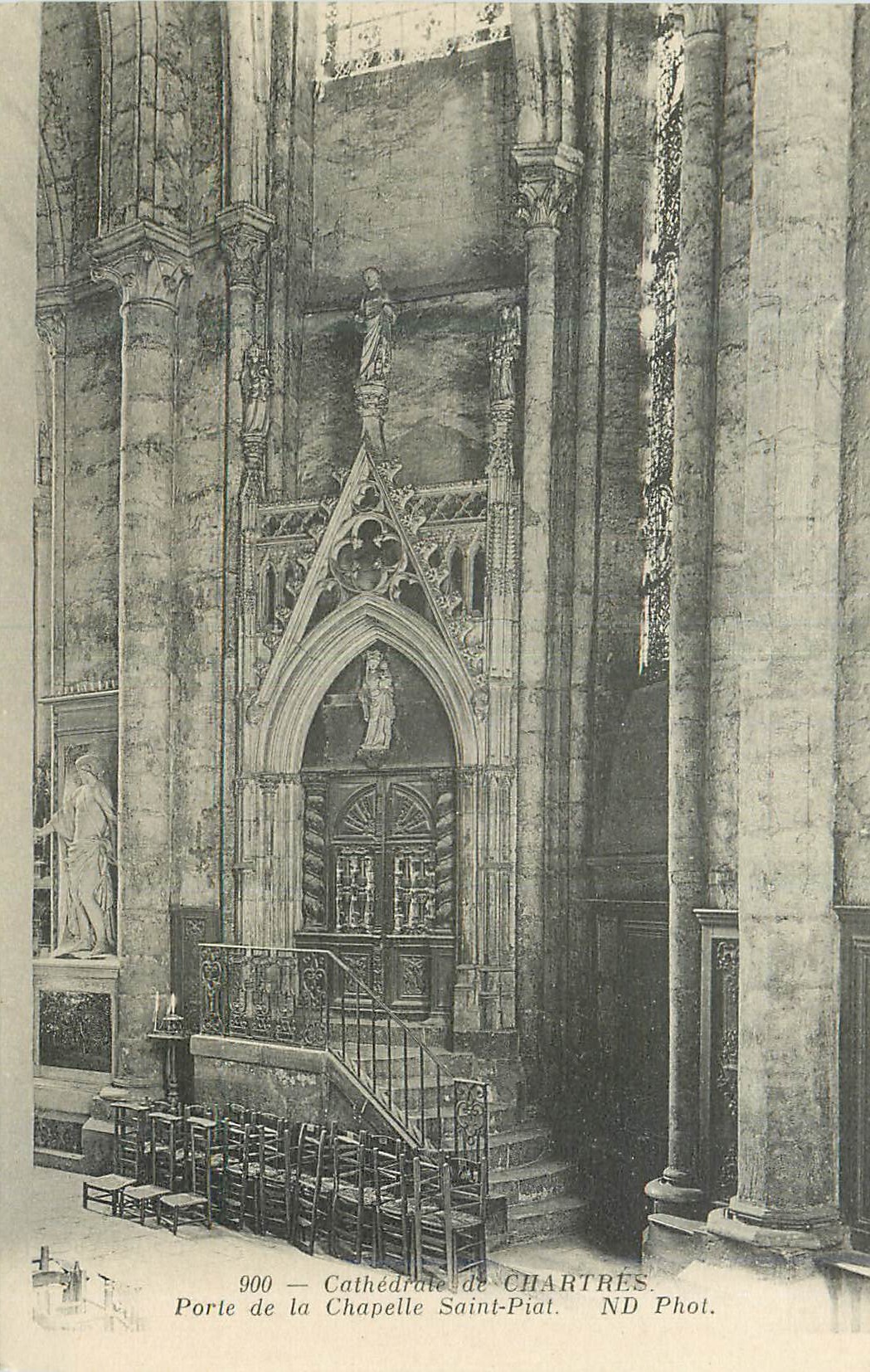 CPA Cathedrale de Chartres Porte de la Chapelle Saint Paul