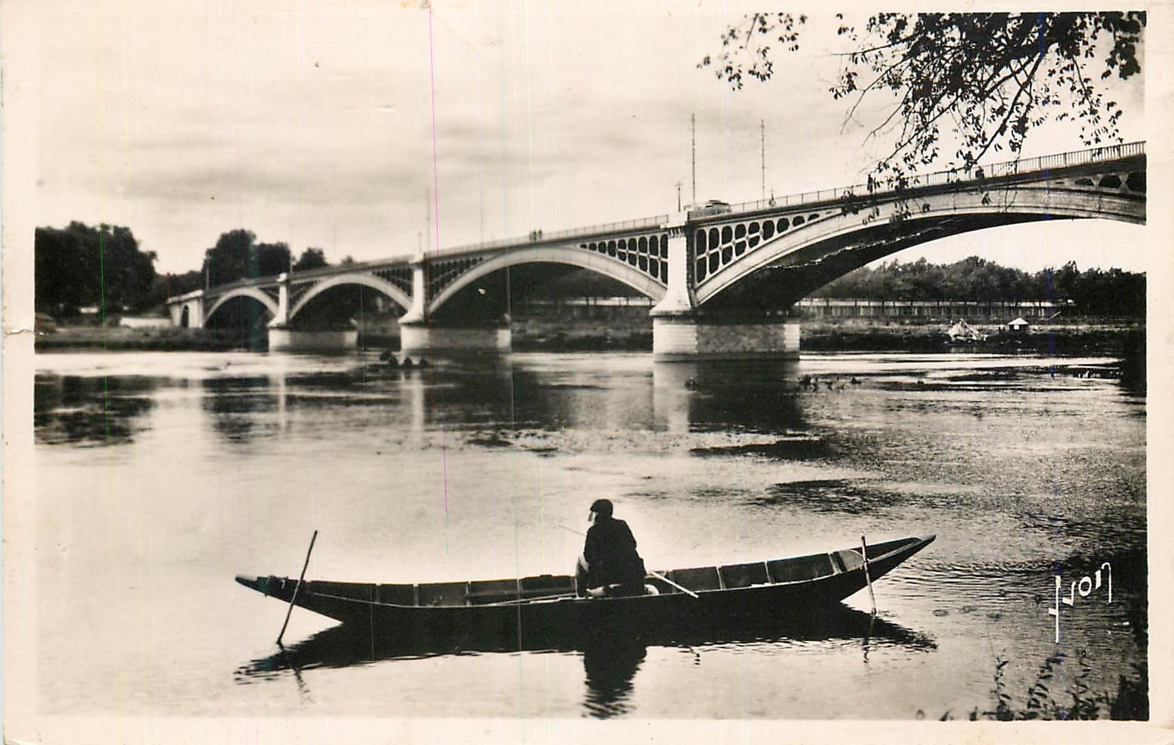 CPM Toulouse (Hte Garonne) La Garonne et le Pont St Michel