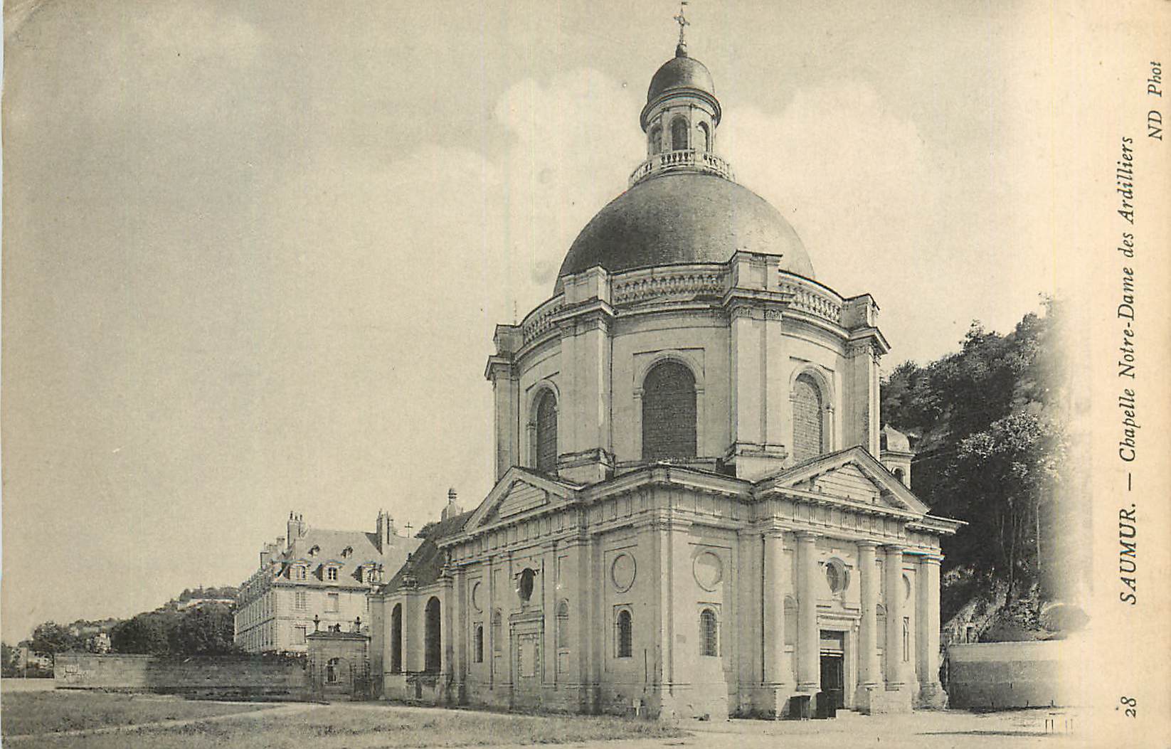 CPA Saumur Chapelle Notre Dame des Ardilliers