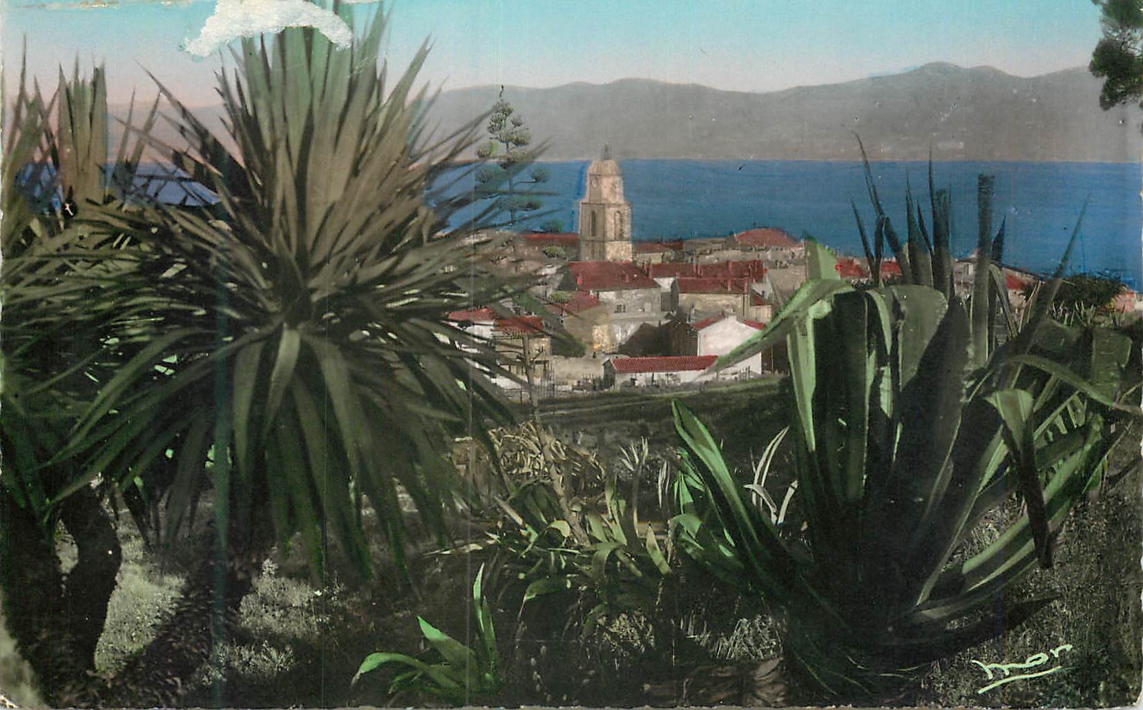 CPM La Cote d'Azur St Tropez Vue Generale