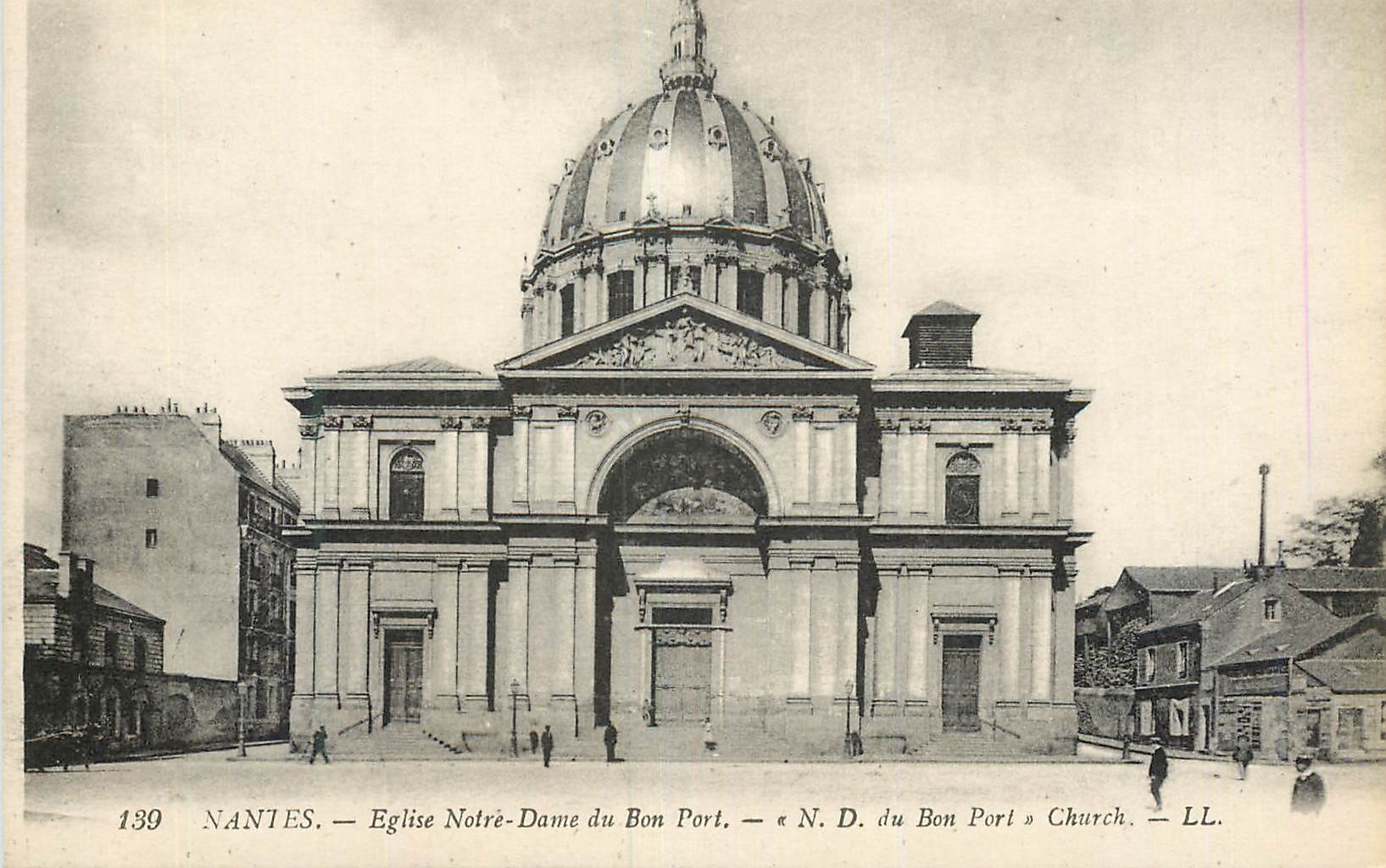 CPA Nantes Eglise Notre Dame du Bon Port