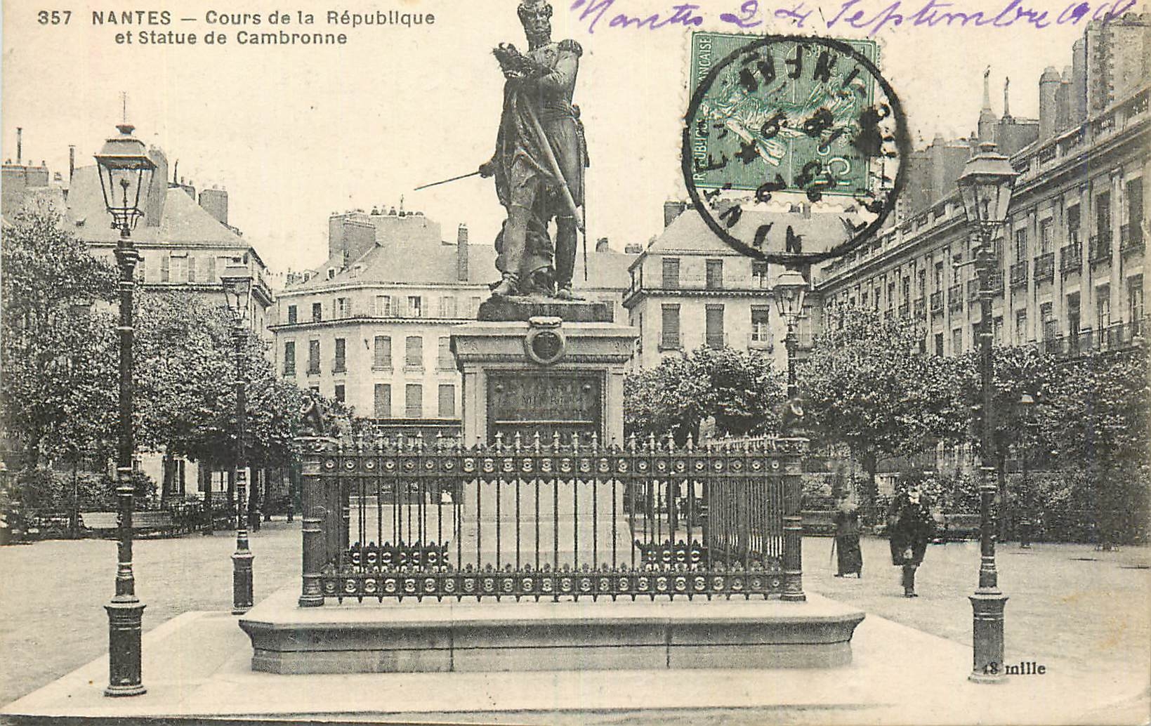 CPA Nantes Cours de la Republique et Statue de Cambronne