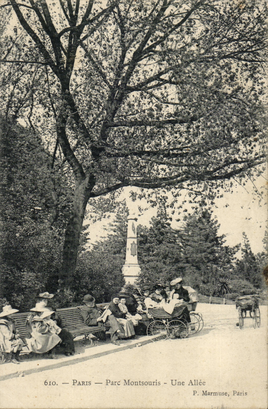 Paris — Parc Montsouris — Une Allée — P. Marmuse, Paris