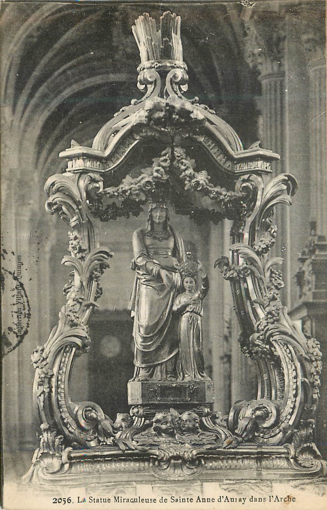 CPA La Statue Miraculeuse de Sainte Anne d'Auray dans l'Arche