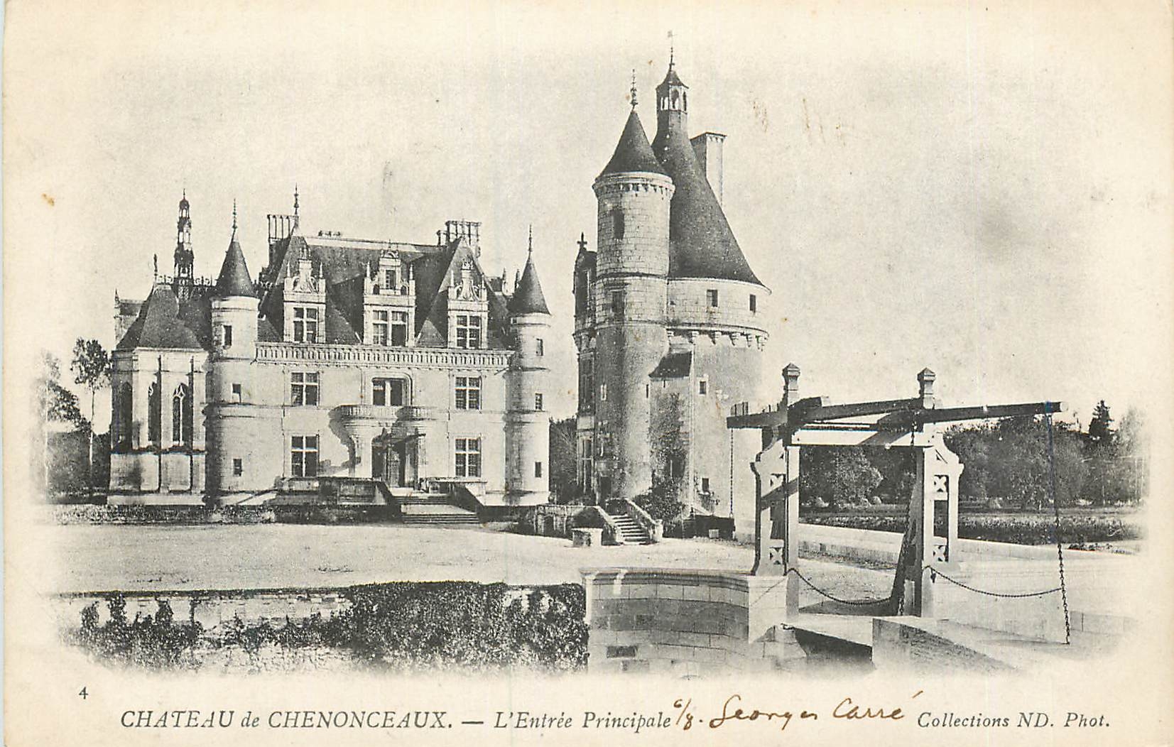 CPA Chateau de Chenonceaux L'Entree Principale (carte 1900)