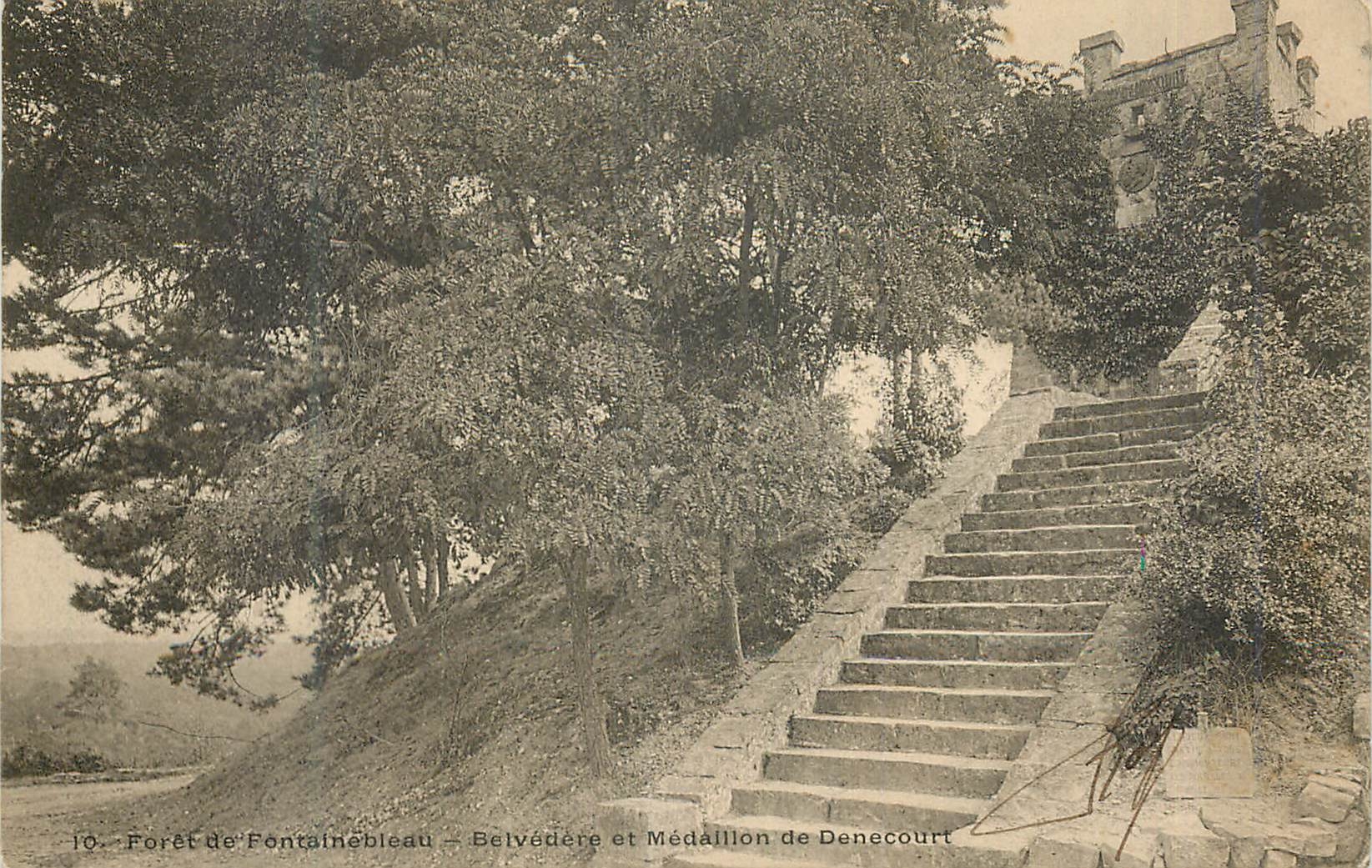 Forêt de Fontainebleau — Belvédère et Médailion de Denecourt — Éditeur non visible, n° 10