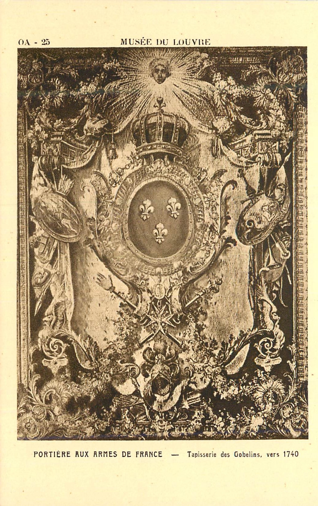 CPA Musee du Louvre Portiere aux Armes de France Tapisserie des Gobilins Vers 1740