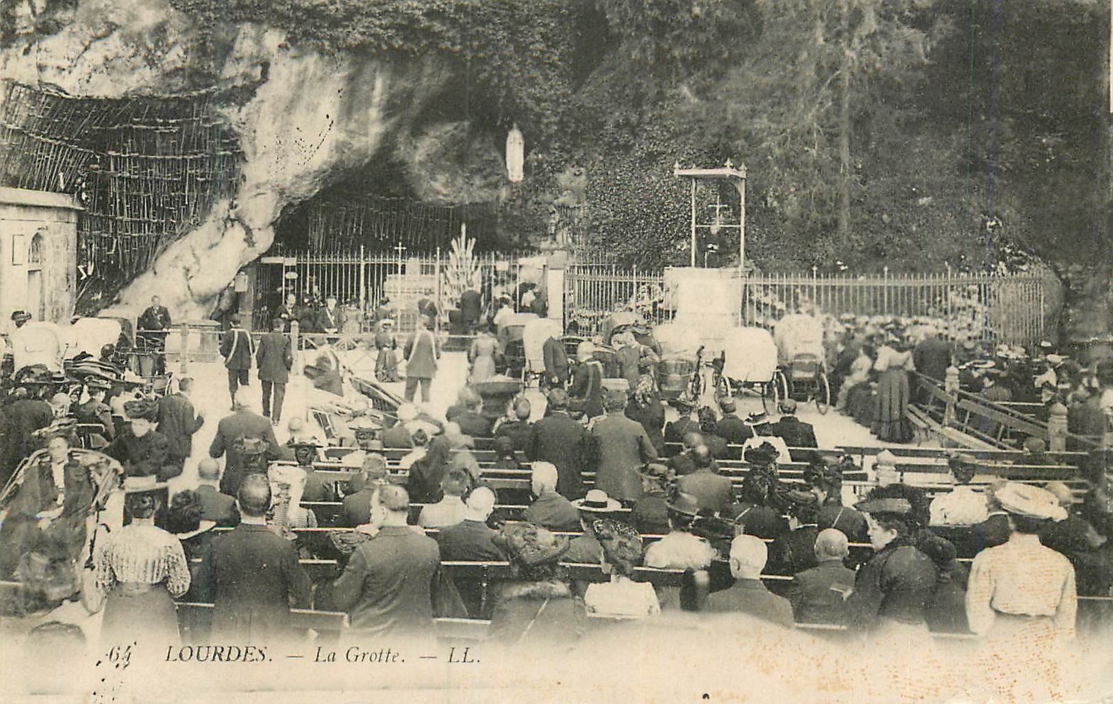 CPA Lourdes La Grotte