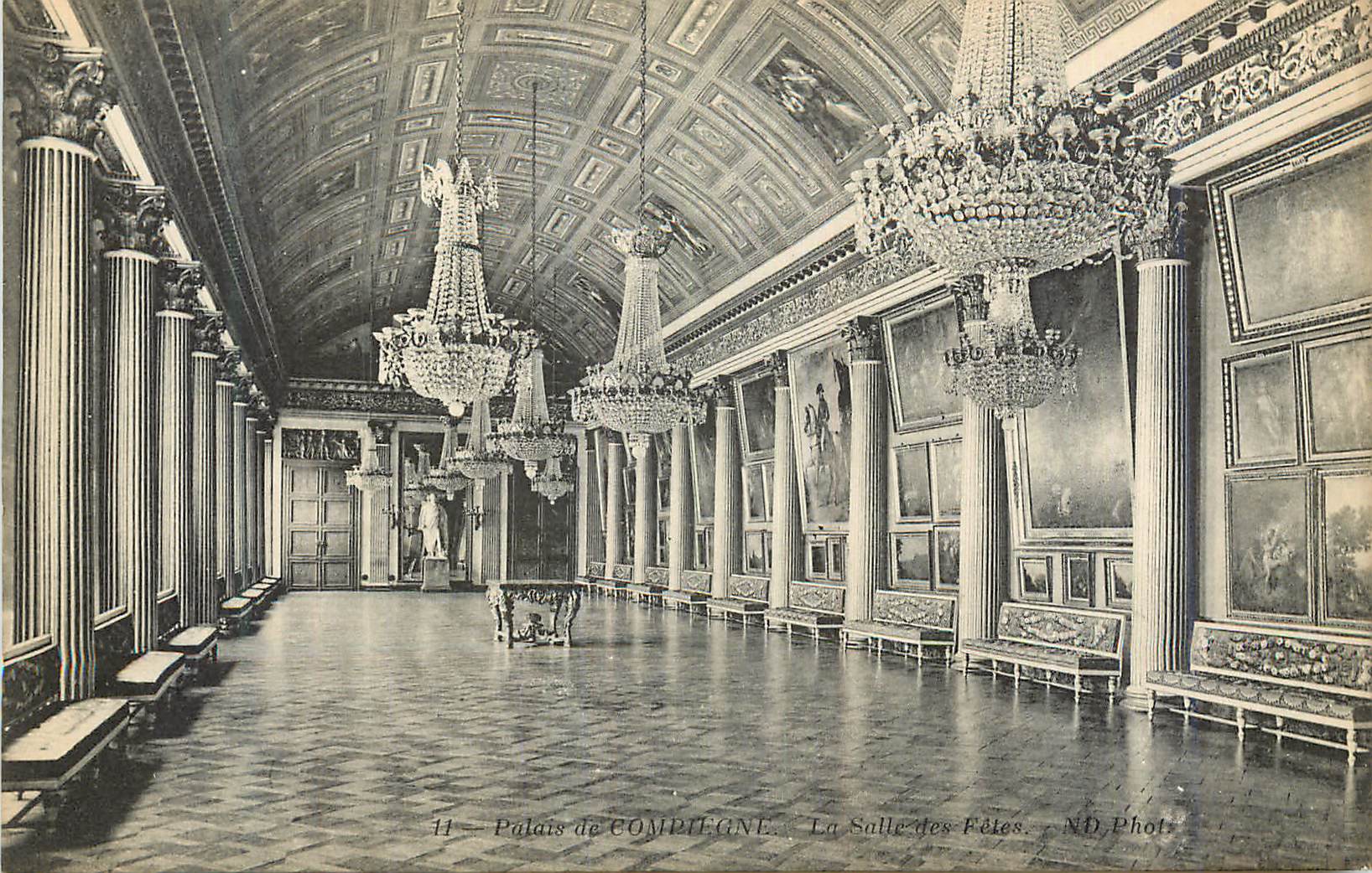 CPA Palais de Compiegne La Salle des Fetes