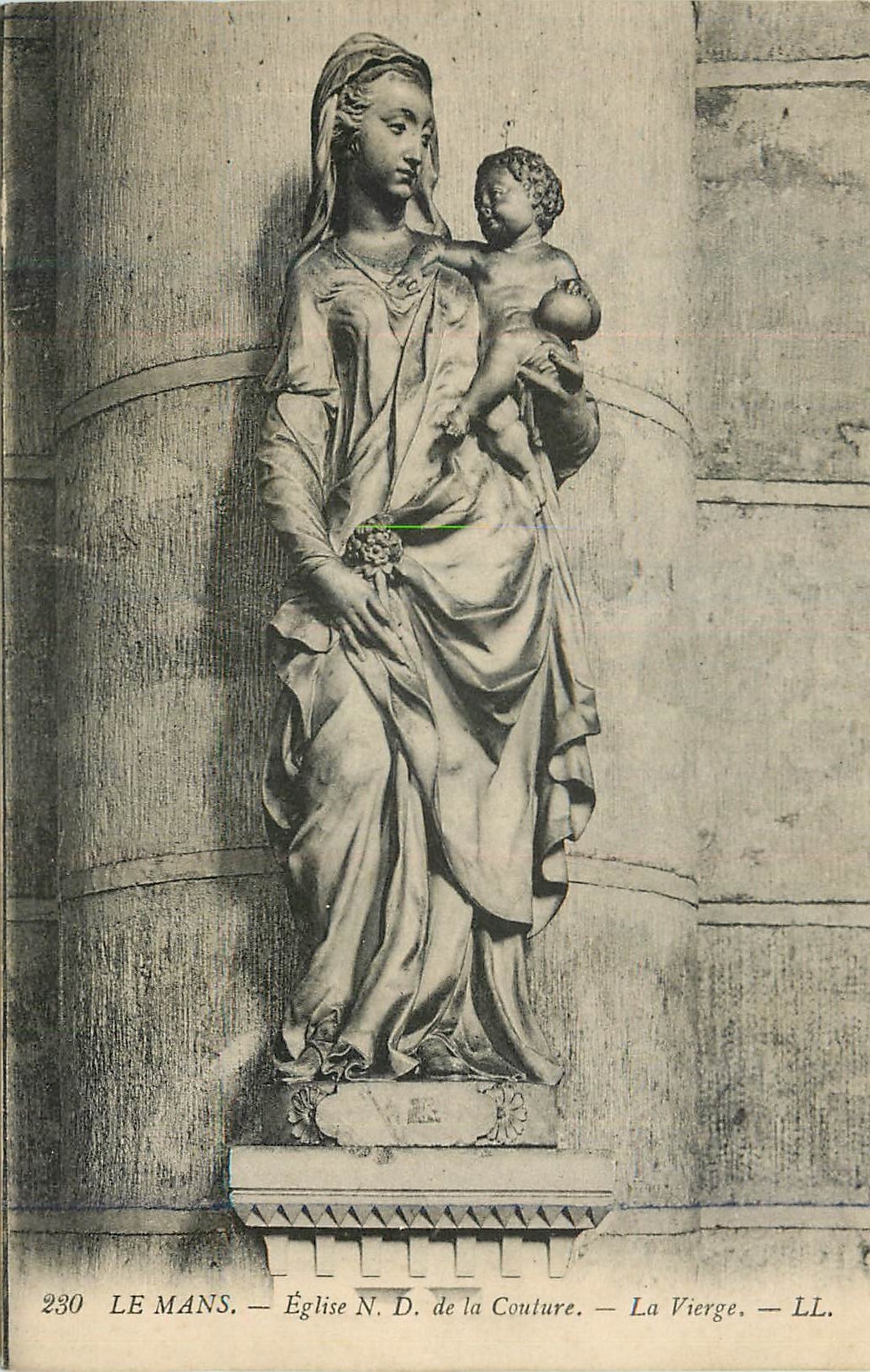 CPA Le Mans Eglise N D de la Couture La Vierge