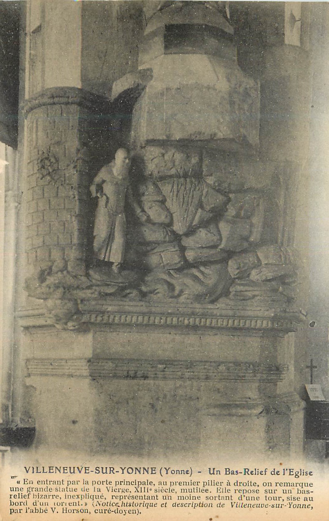 CPA Villeneuve sur Yonne (Yonne) Un Bas Relief de l'Eglise