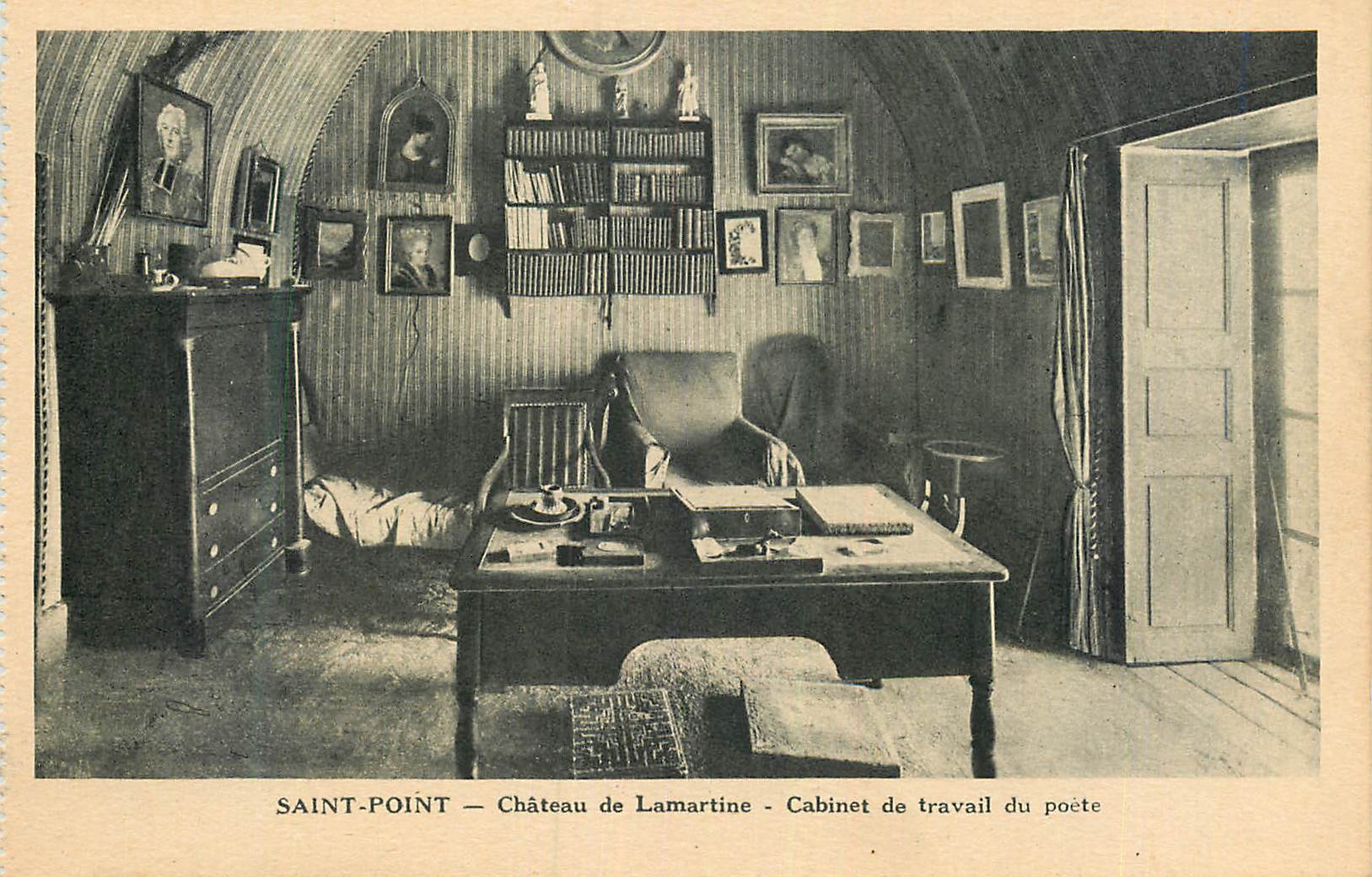 Saint-Point — Château de Lamartine — Cabinet de travail du poète