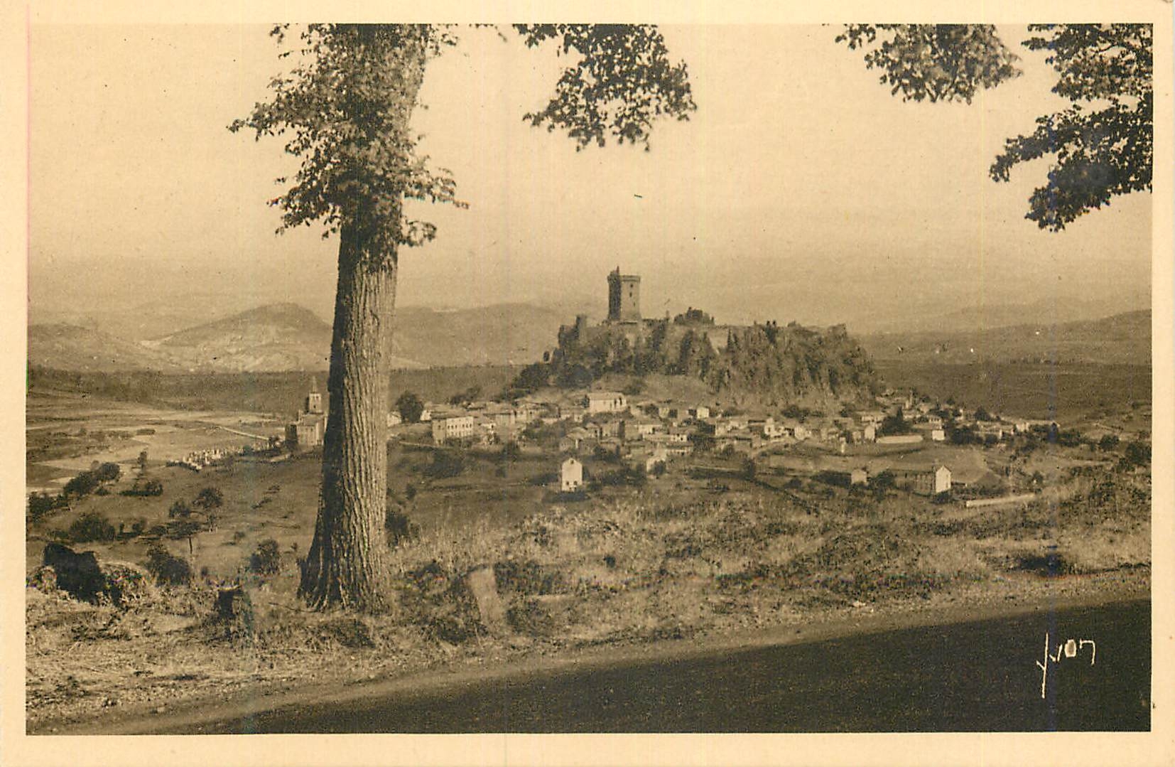 Château de Polignac — ruines féodales — Éditions d'Art YVON, n°21