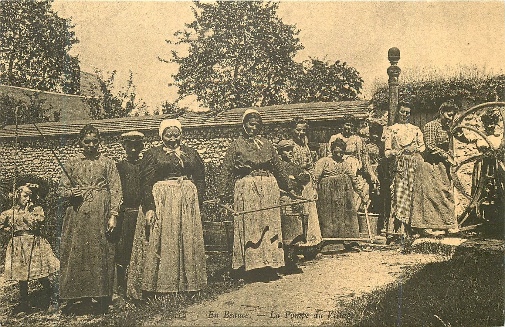 REPRO En Beauce La Pompe du Village