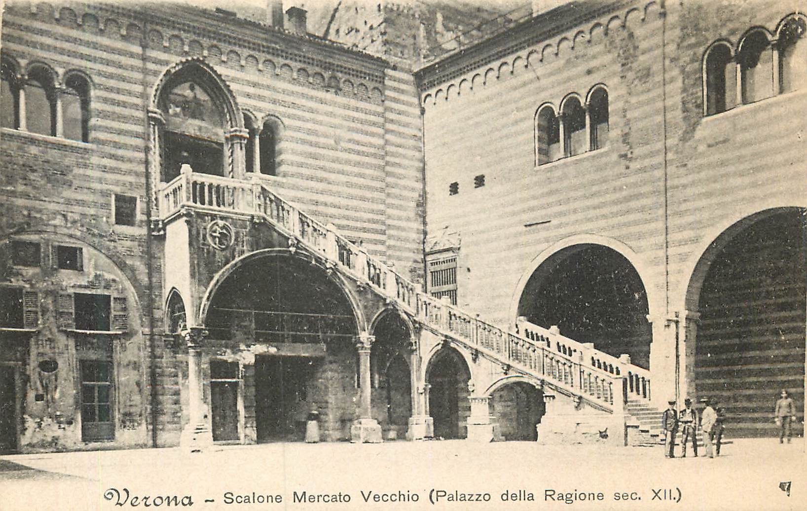 CPA Verona Scalone Mercato Vecchio (Palazzo della Ragione sec XII=