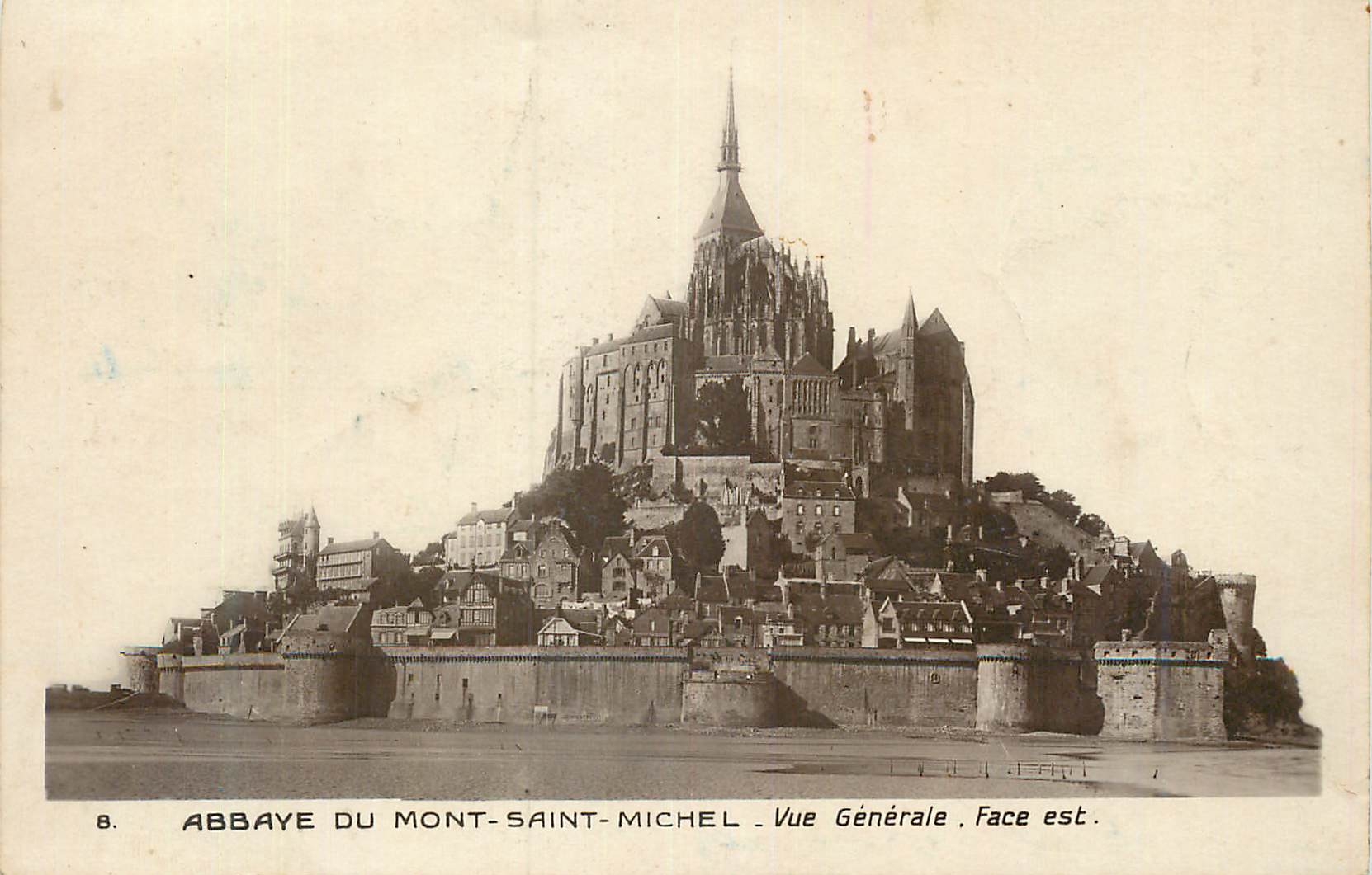 CPA Abbaye du Mont Saint Michel vue Generale Face Est