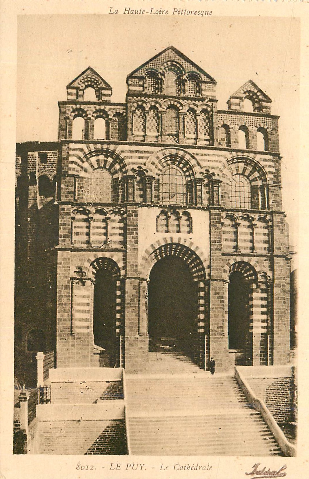 Le Puy - Le Cathédrale — La Haute-Loire Pittoresque — Éditions Ideal