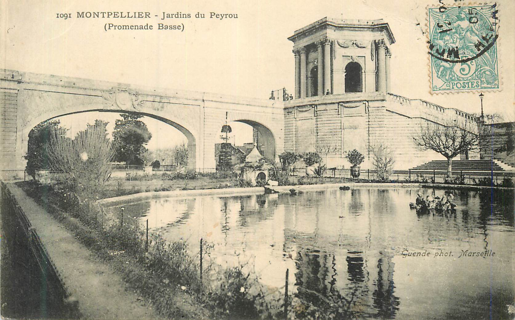 CPA Montpellier Jardins du Peyrou (Promenade Basse)