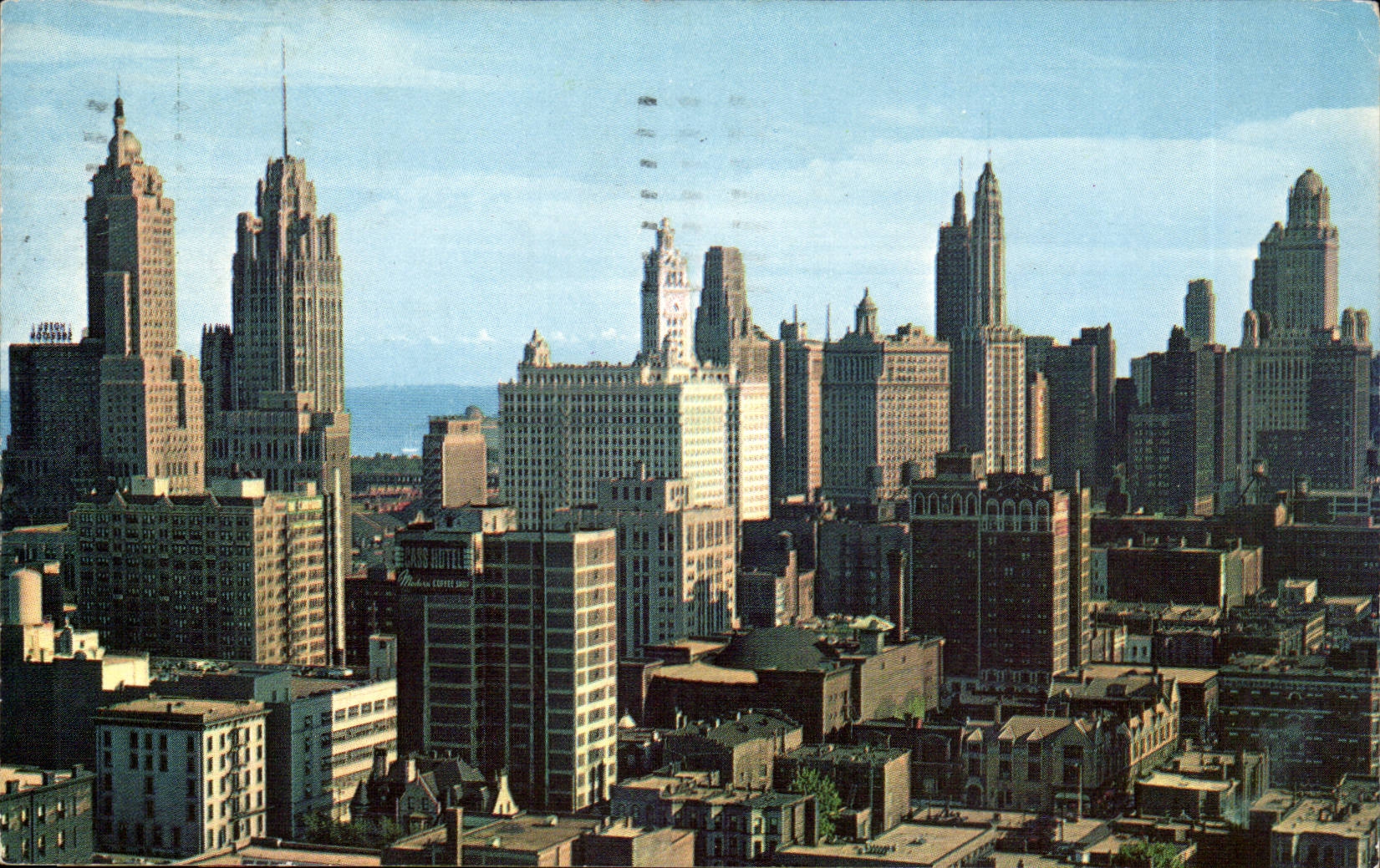 Illinois- Chicago Skyline Looking Southerly From Chicago Avenue With Lake Michigan In The Background- CPA