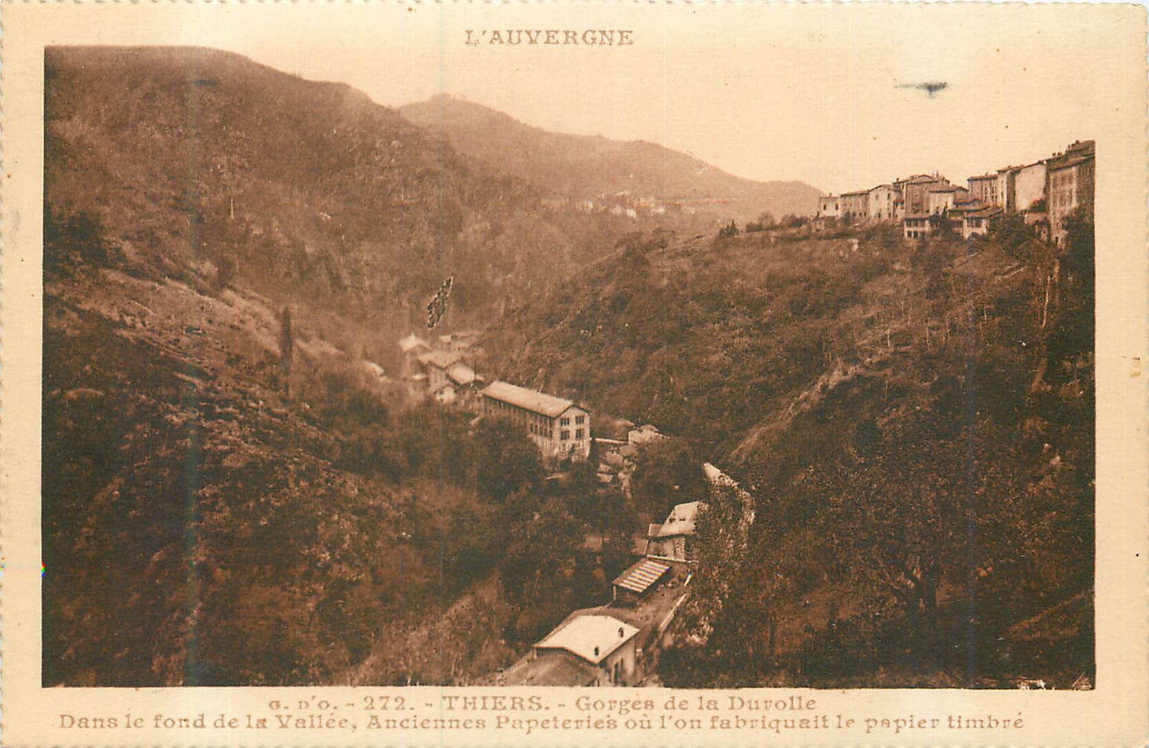 CPA L auvergne 272 thiers gorges de la durolle