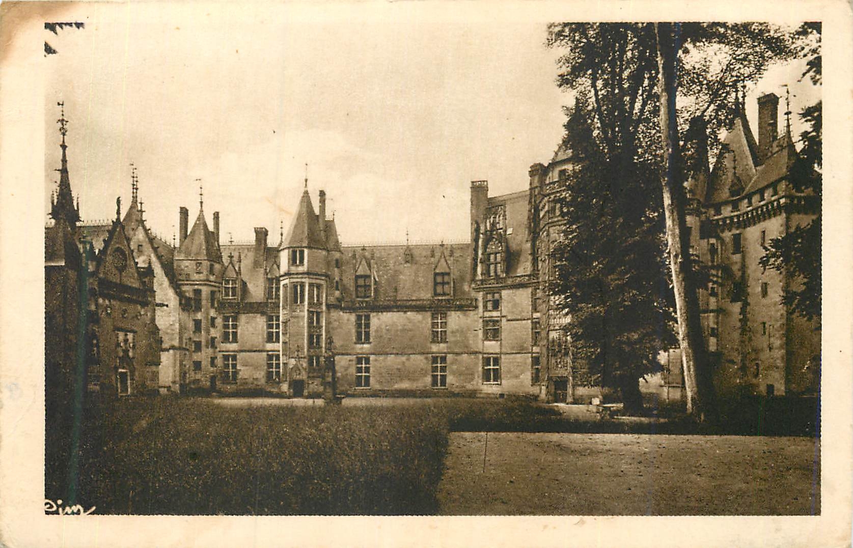 CPA Chateau de meillant pres saint amand montrond(cher)
