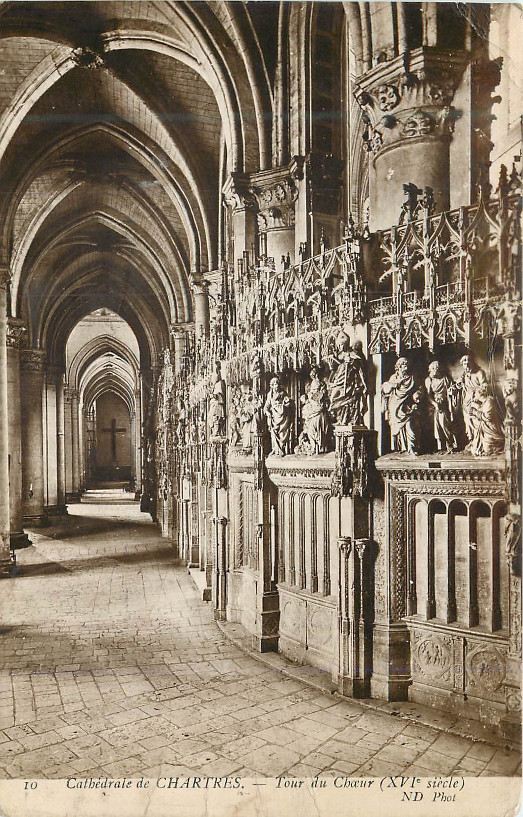 CPA Cathedrale de chartres tour du choeur(xvi siecle)