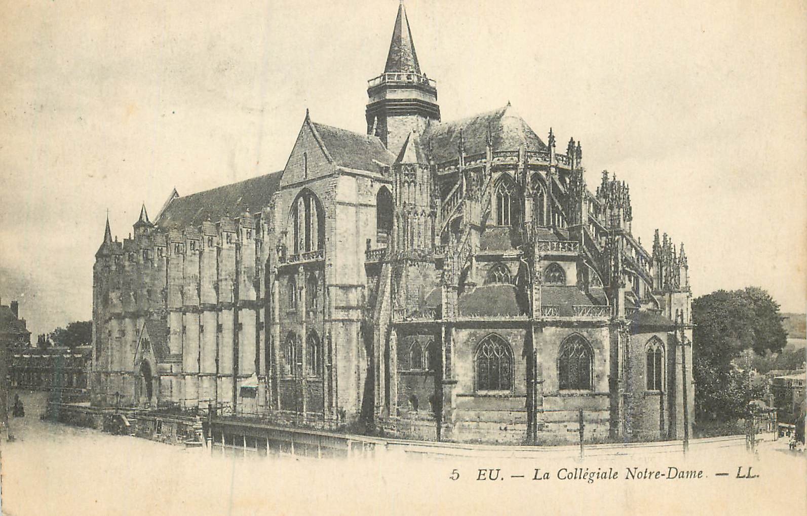 CPA 5 eu la collegiale notre dame