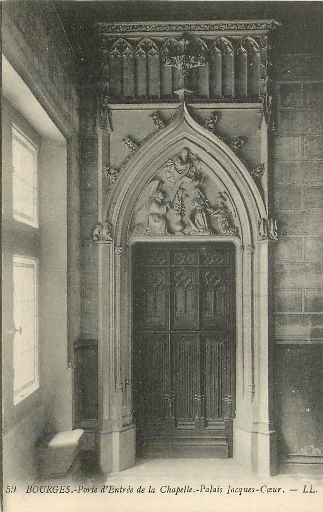 CPA 59 bourges porte d entree de la chapelle palais jacques coeur