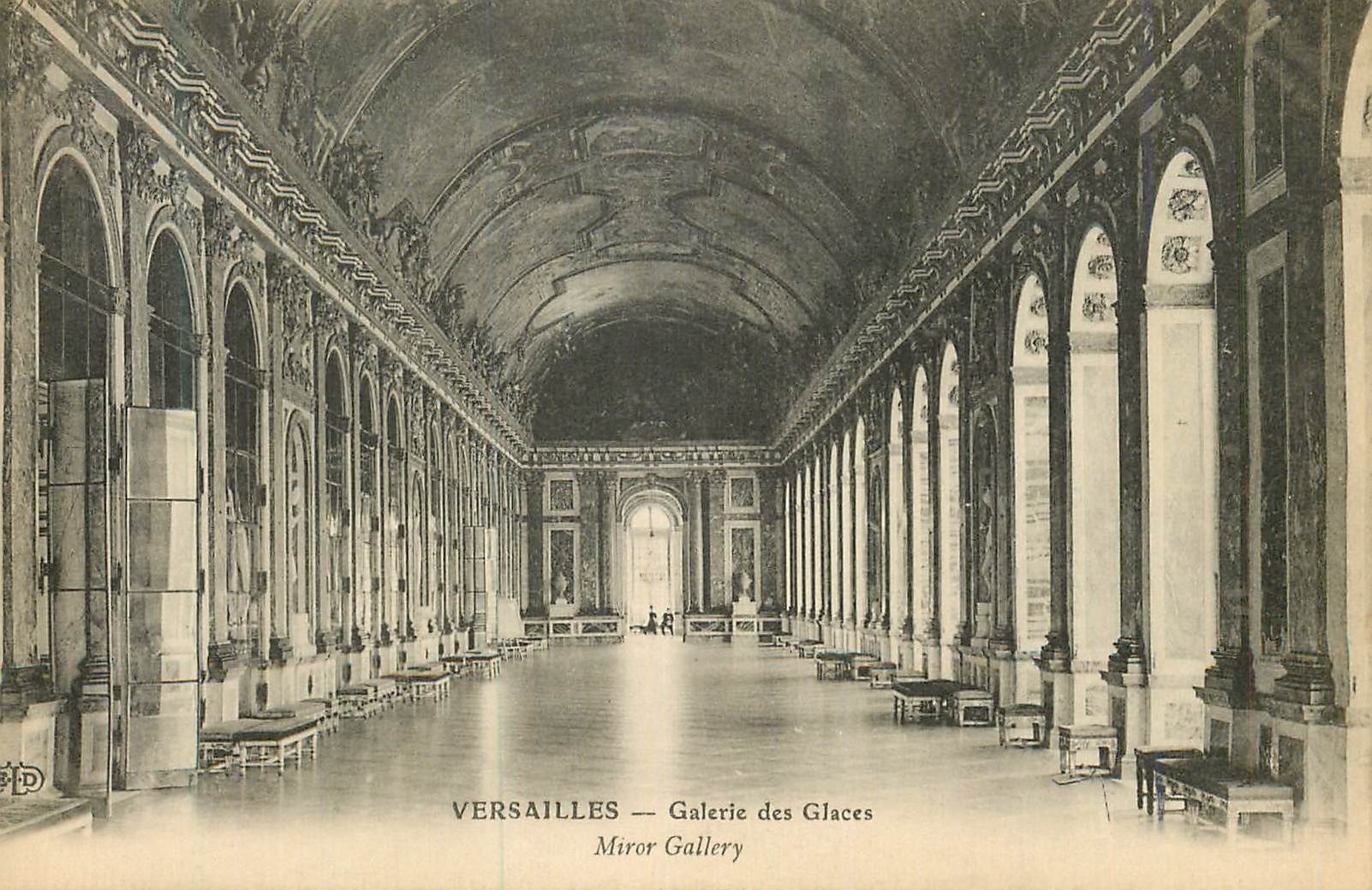 CPA Versailles galerie des glaces