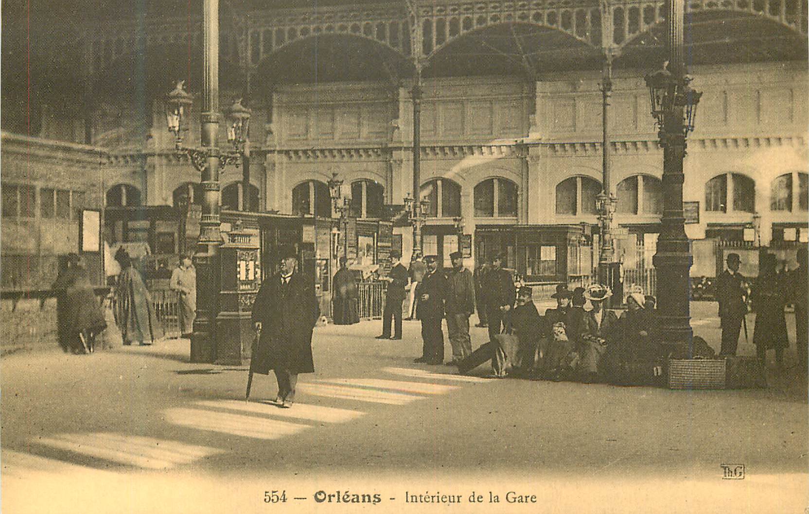 REPRO 554 orleans interieur de la gare