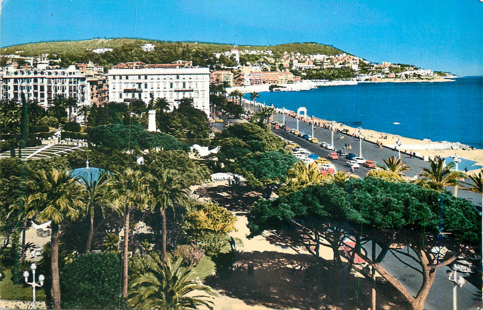 CPM 16 575 cote d azur nice la promenade des anglais le theatre du verdure au fond le mont boran