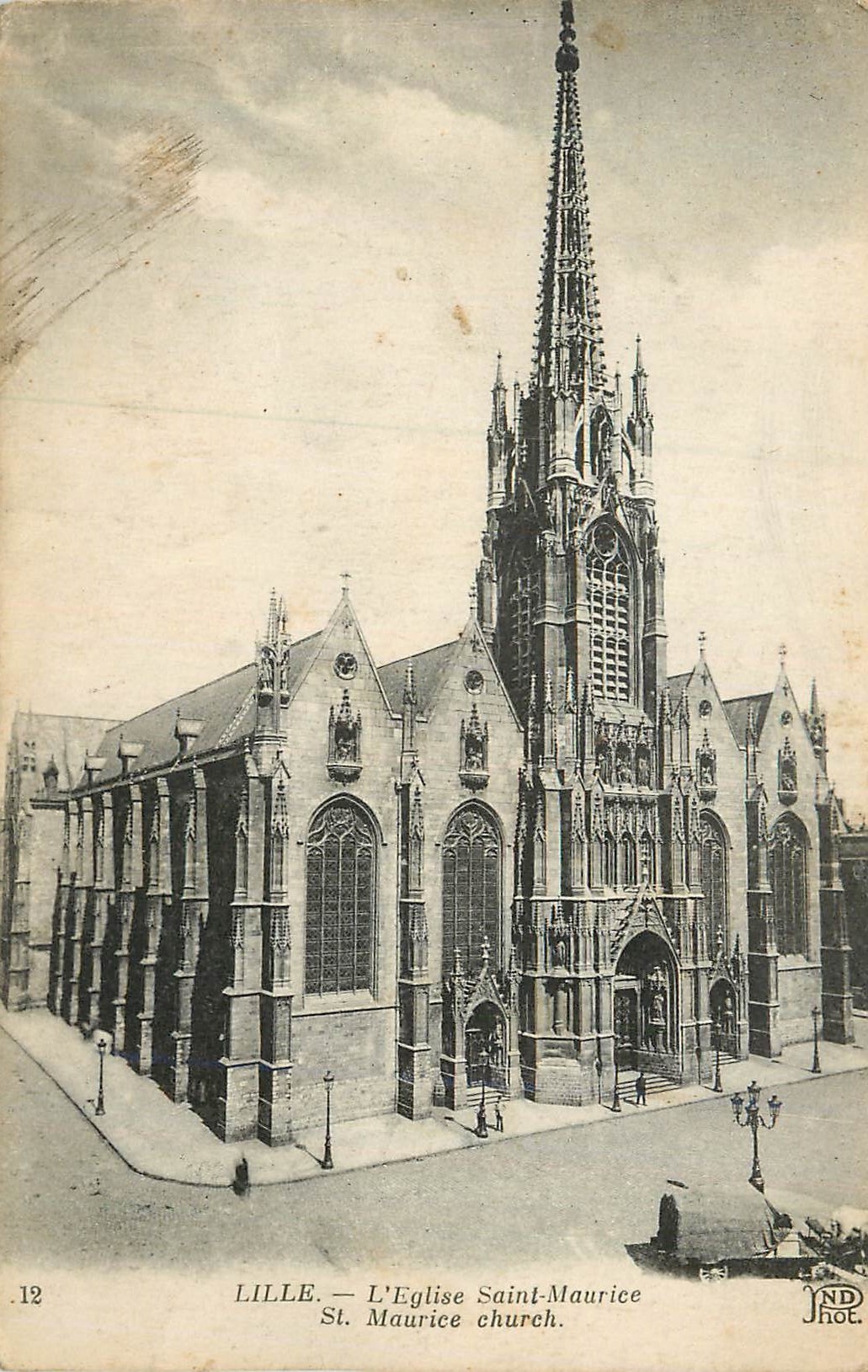 CPA Lille l eglise saint maurice