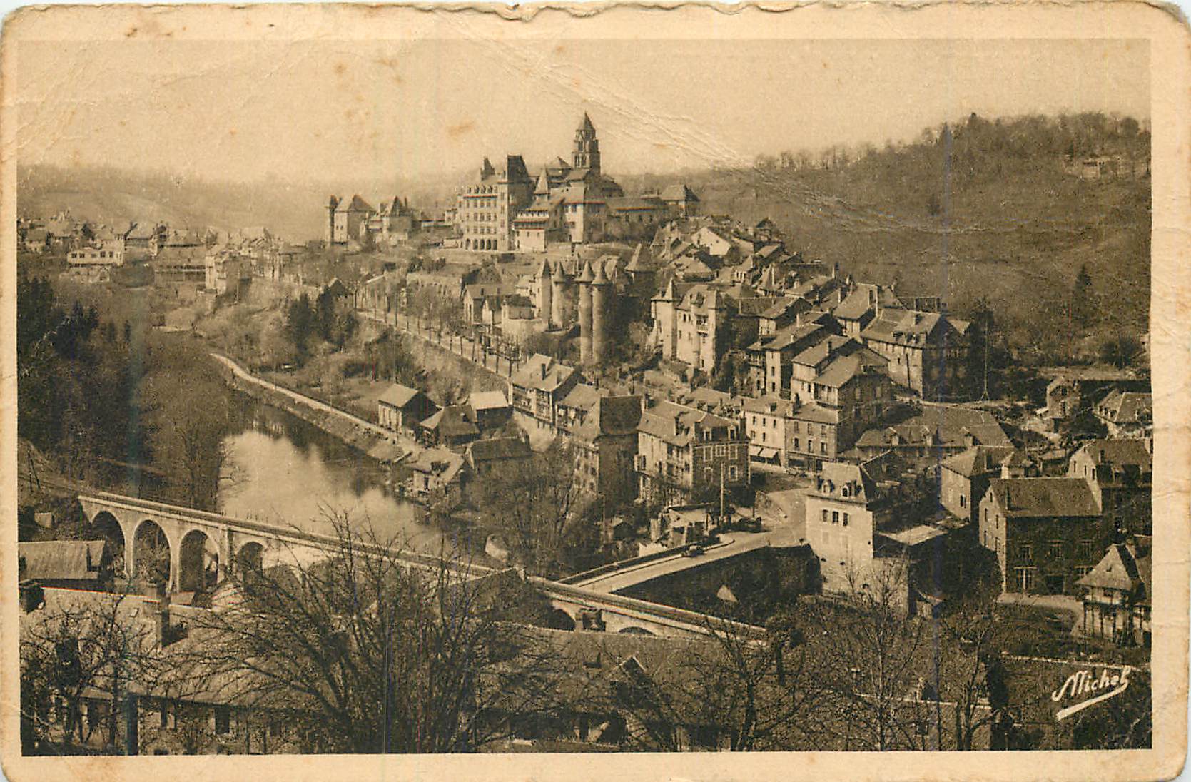 CPA La correze artistique 222 uzerche la perle du limousin