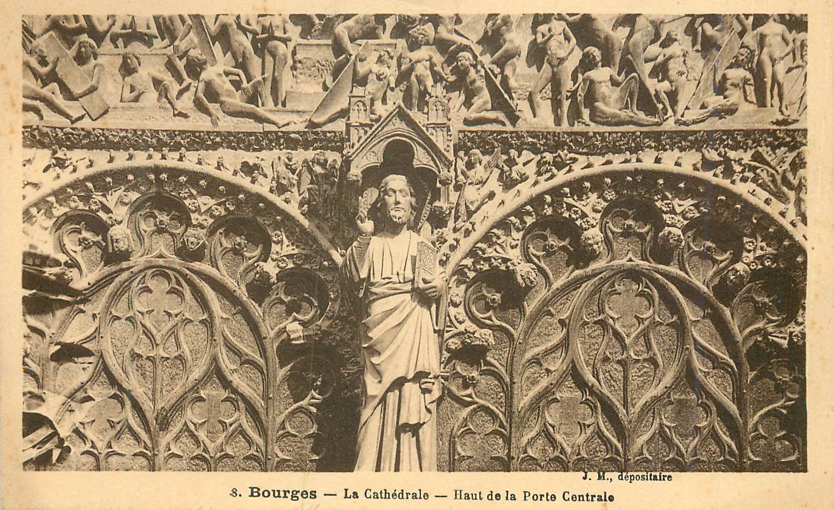 CPA 8 bourges la cathedrale haut de la porte centrale