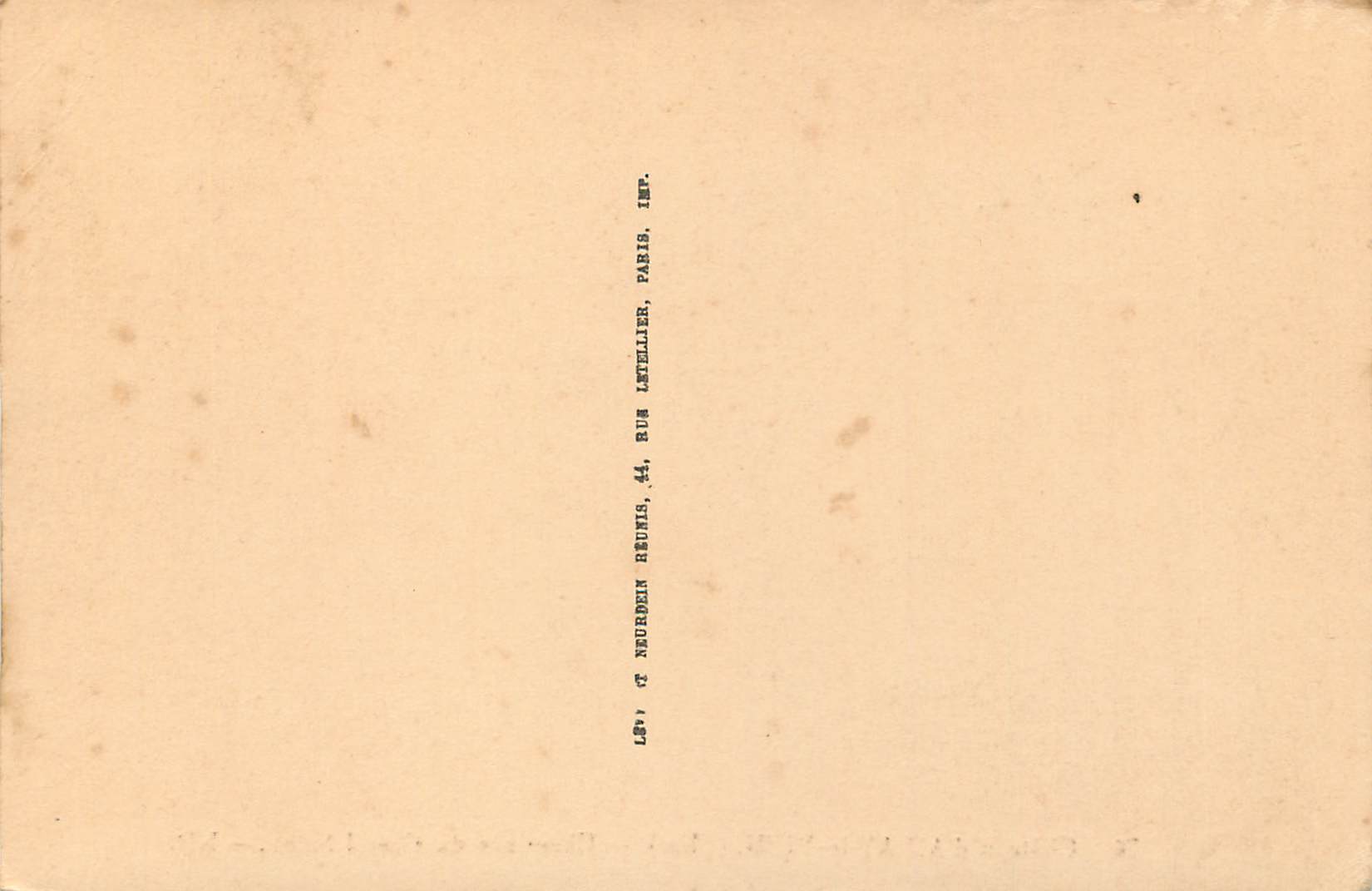 Château d'Ainay-le-Vieil (Cher) — Cheminée du Grand Salon — ND. — Verso