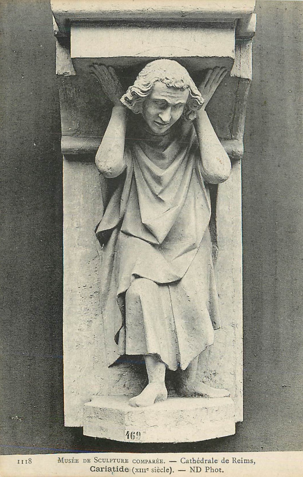 Cariatide — Sculpture comparée — Musée de Sculpture Comparée, Cathédrale de Reims, xiième siècle — ND Phot.