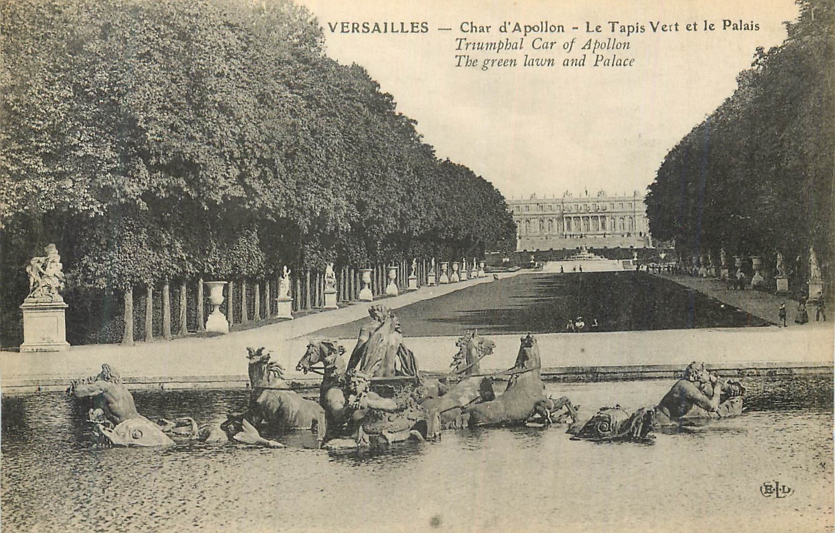 CPA Versailles char d apollon le tapis vert et le palais