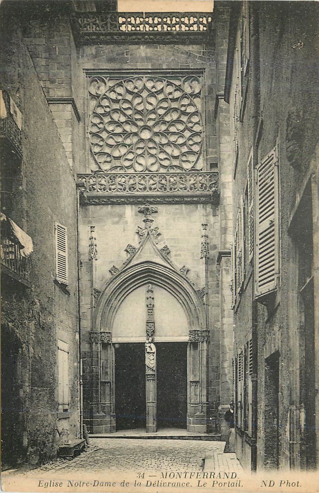 CPA 34 montferrand eglise notre dame de la delivrance le portail